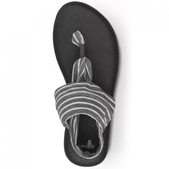 Sanuk Shoes - Sanuk Yoga Sling Sandal in Charcoal/Natural